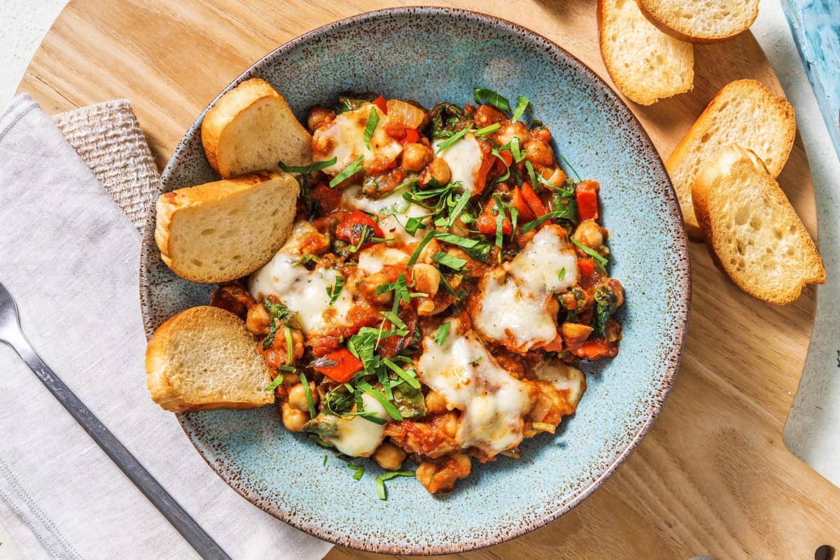 Chickpea, Sweet Pepper and Spinach Shakshuka