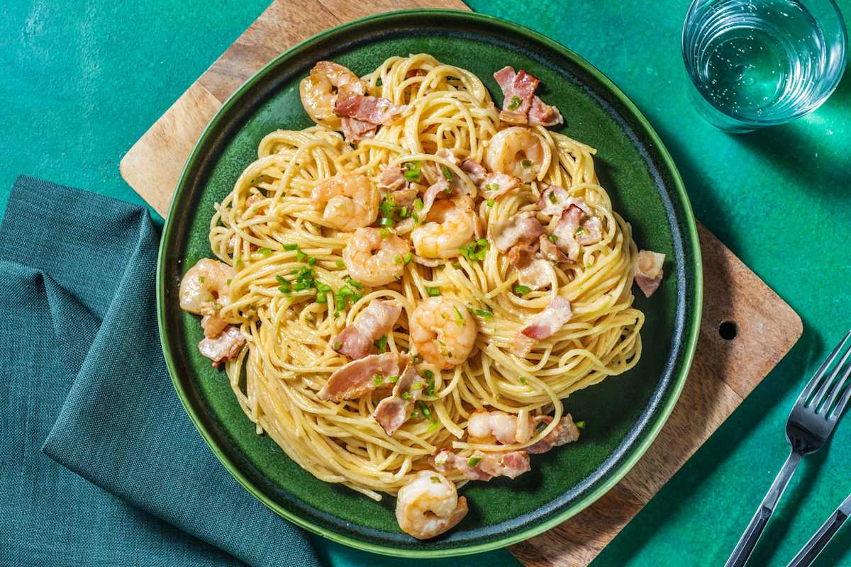 Creamy Garlic Double Prawn Spaghetti