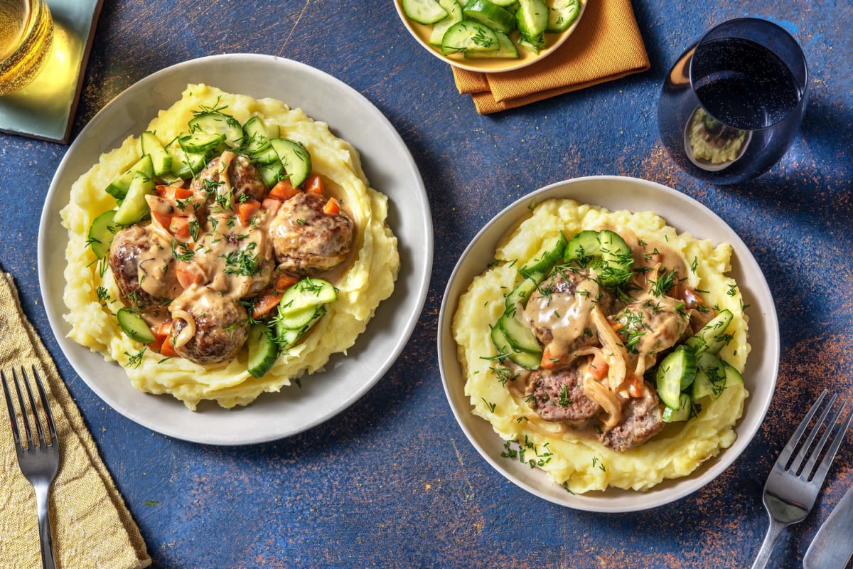 Köttbullar och potatismos