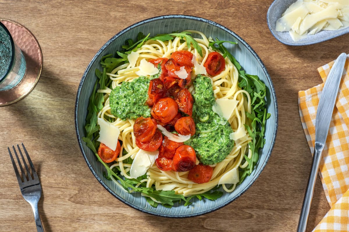 Linguine met zelfgemaakte spinaziepesto