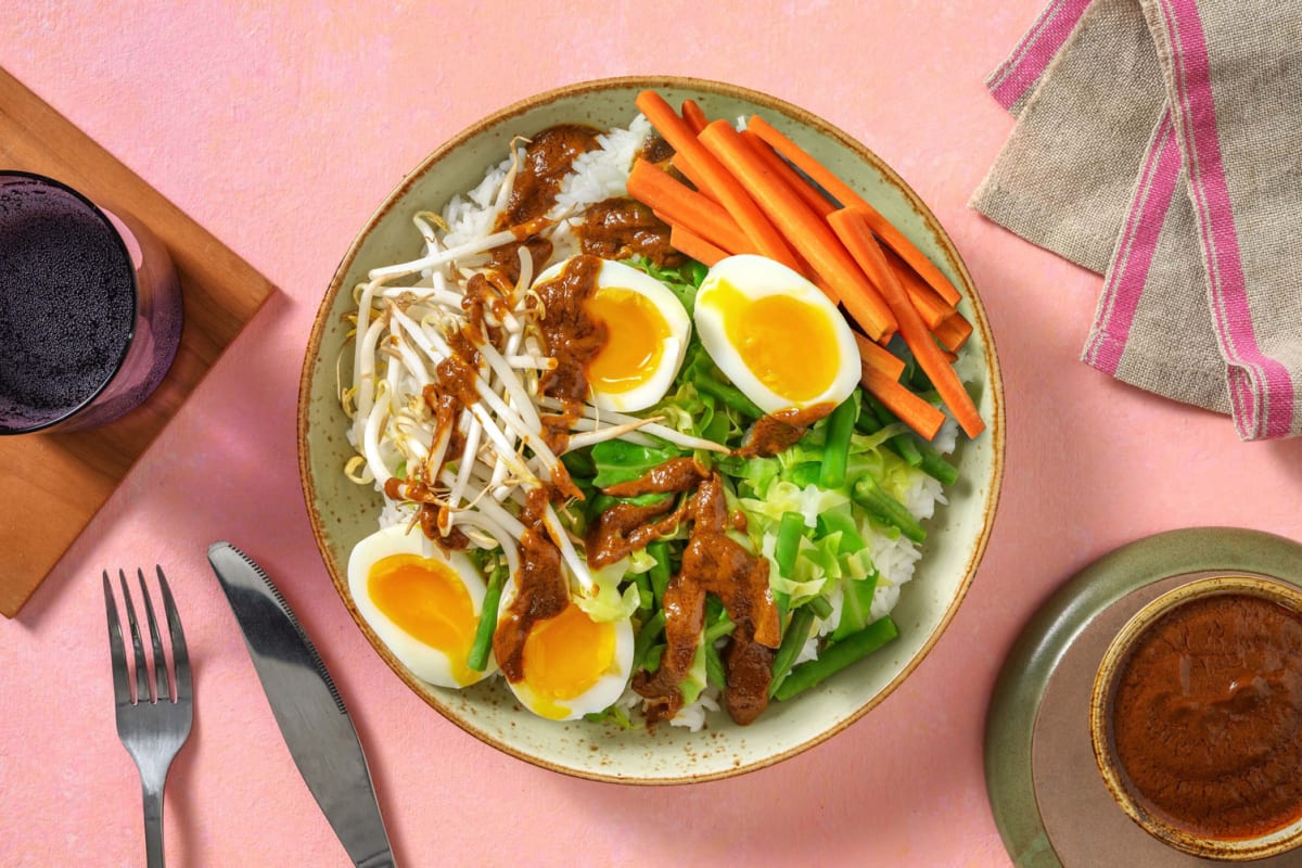 Gado gado met sperziebonen en kokos-pindasaus