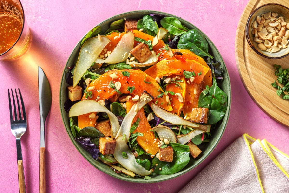 Insalata tiepida di zucca e tofu croccante al sesamo