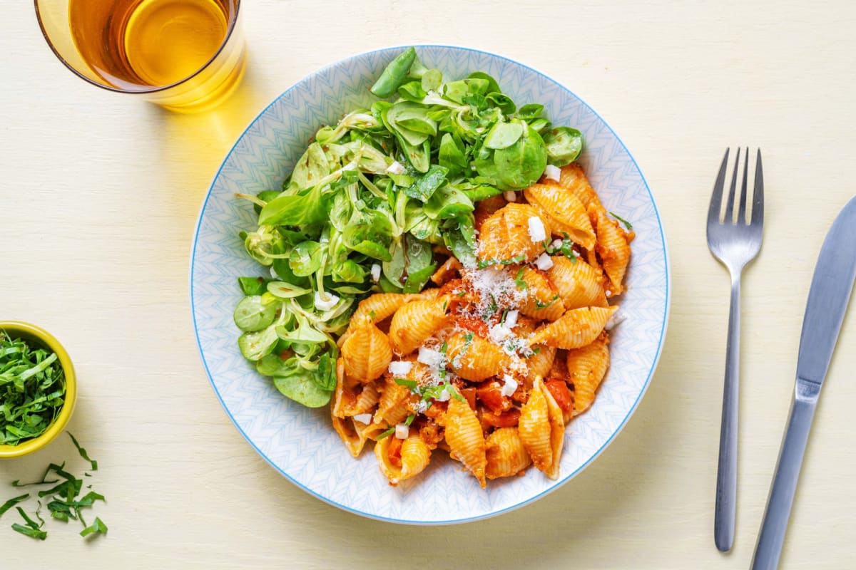Conchiglie al pesto rosso
