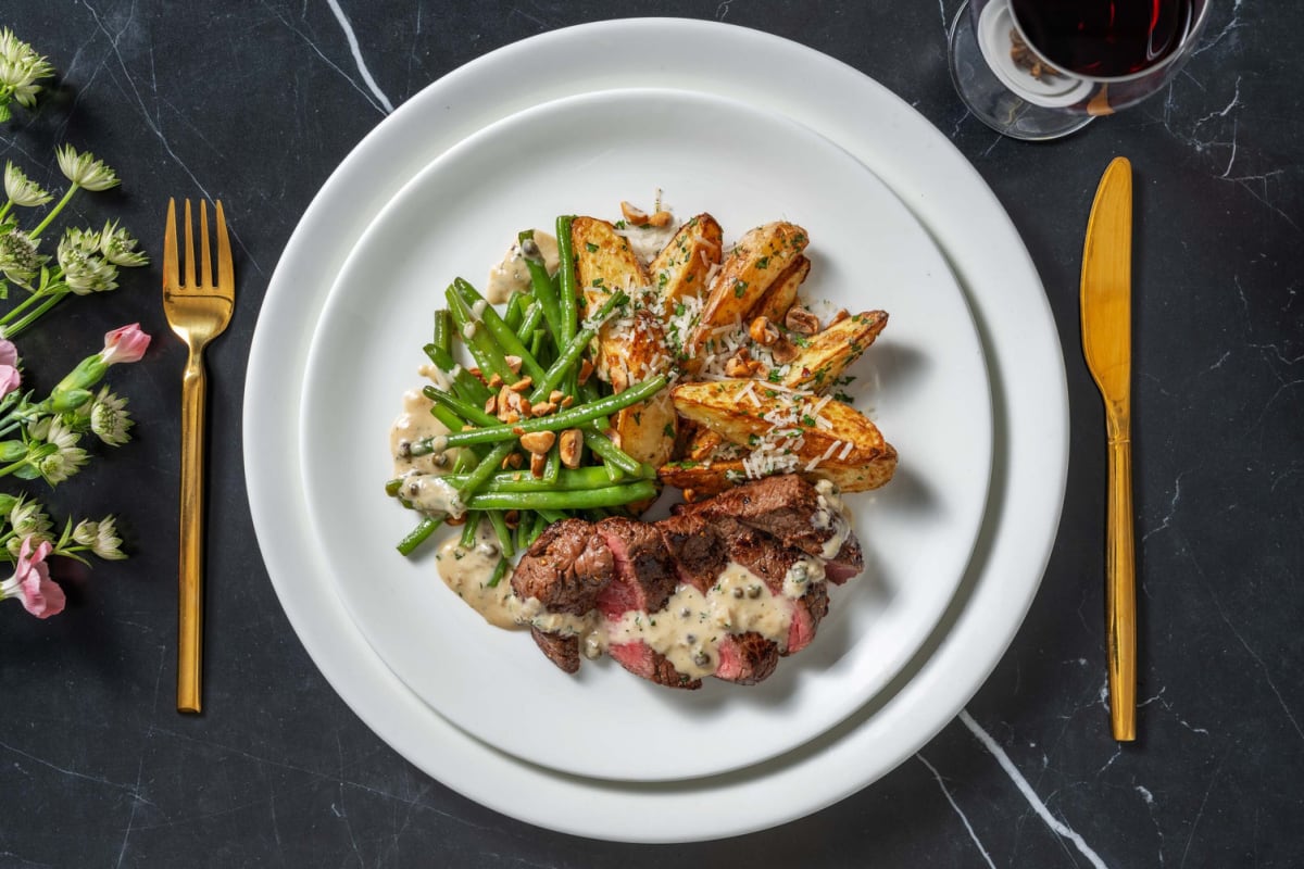 Feines Rindshuftsteak in grünem Pfefferrahm