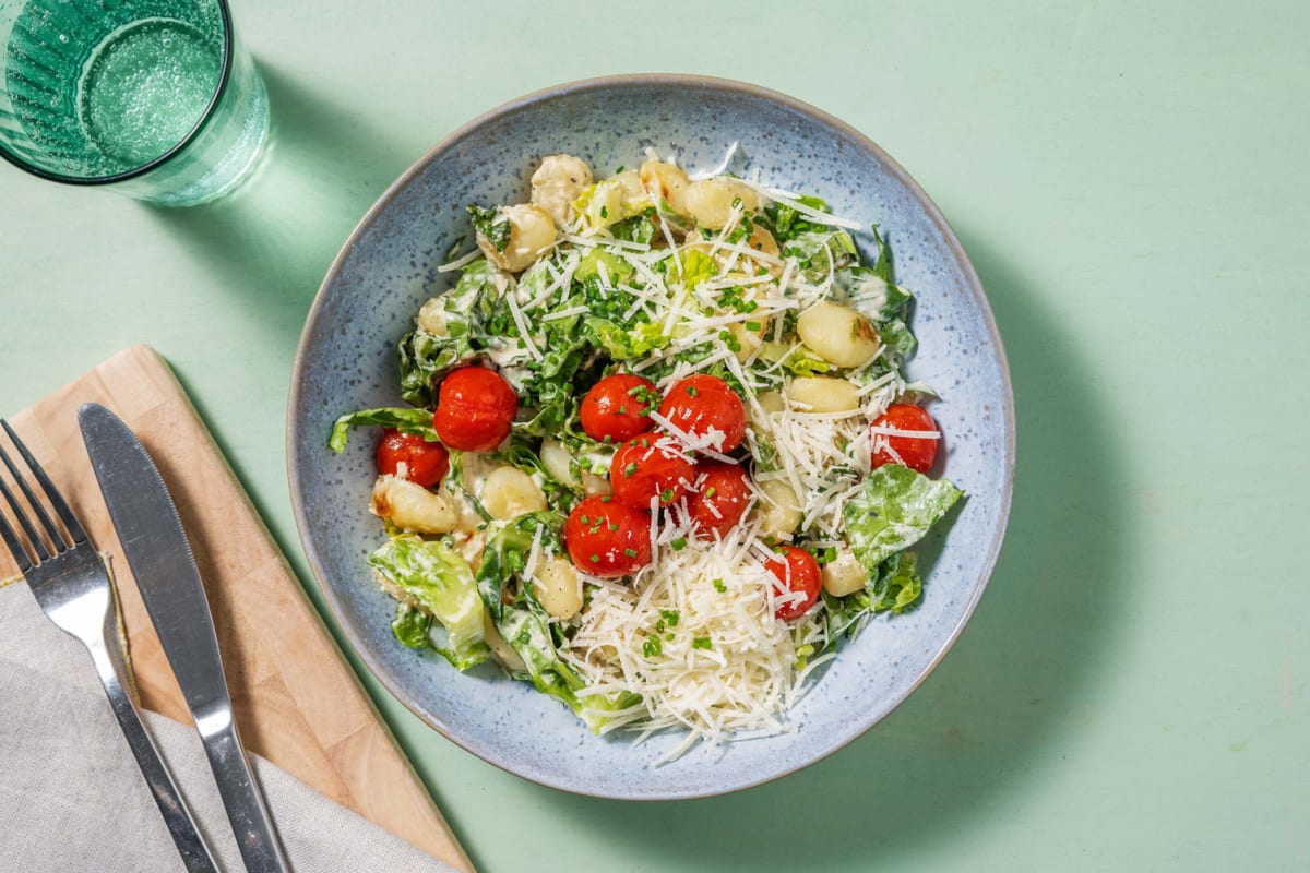 Gnocchi-Salat mit selbst gemachtem Caesar Dressing