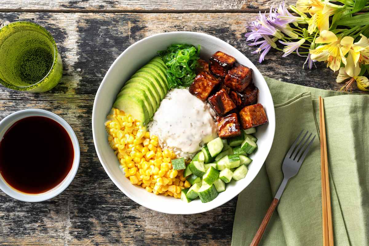 Sushibowl met sticky tofu 