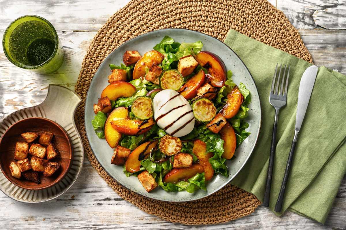 Salade met gegrilde nectarine