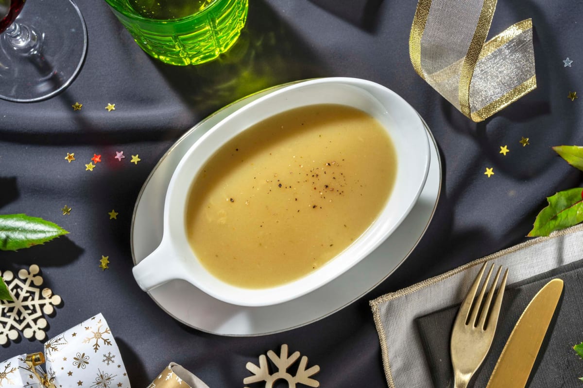 Super Easy Festive Gravy