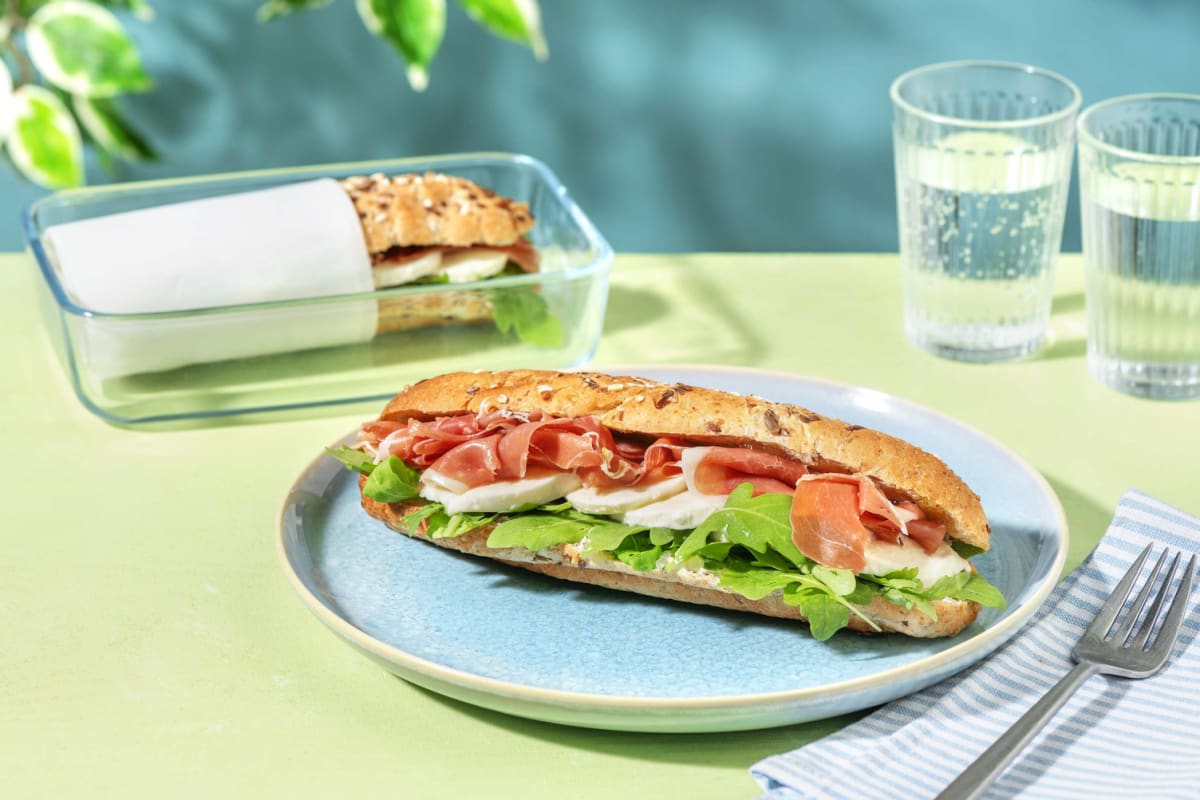 Serrano & Mozzarella Baguette Lunch Bundle