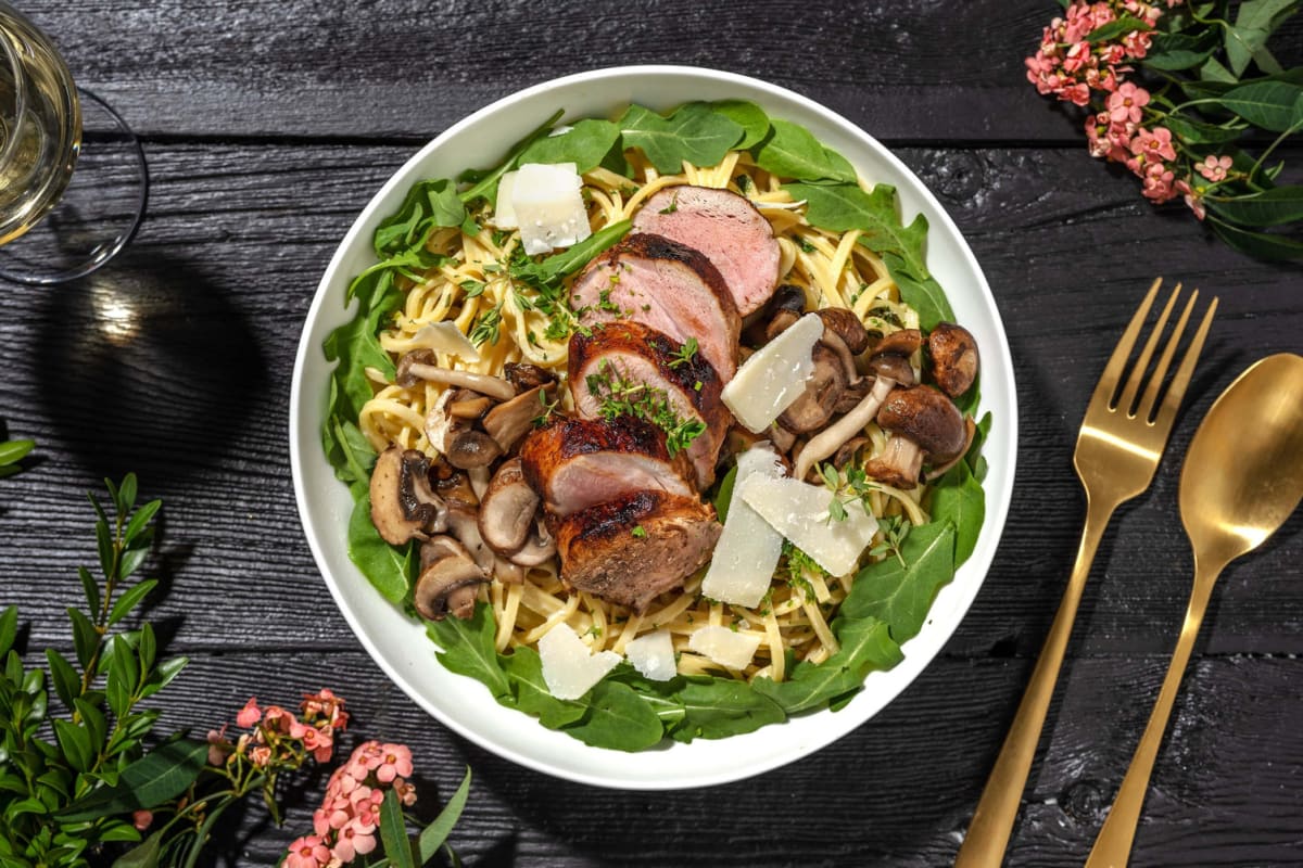 Tagliatelle aux champignons parfumées à la truffe & filet mignon de porc