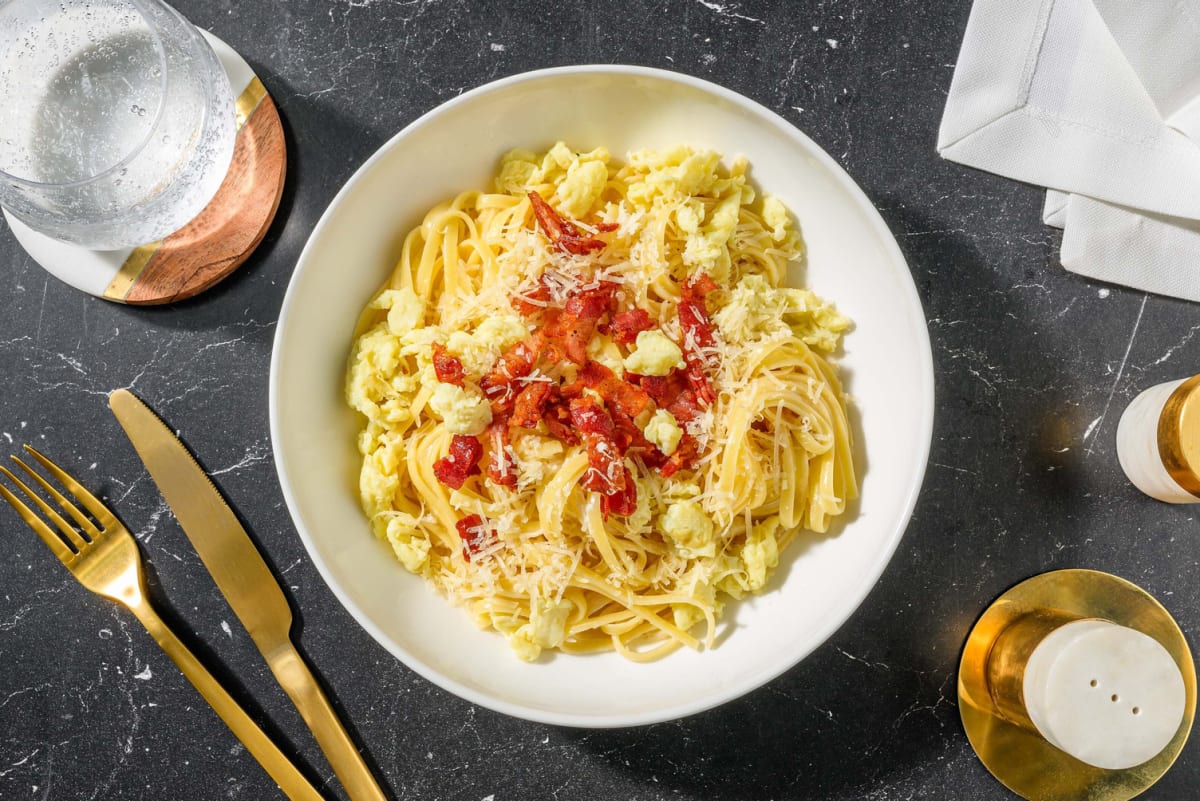 Feine Linguine in cremiger Carbonara-Soße Rezept | HelloFresh