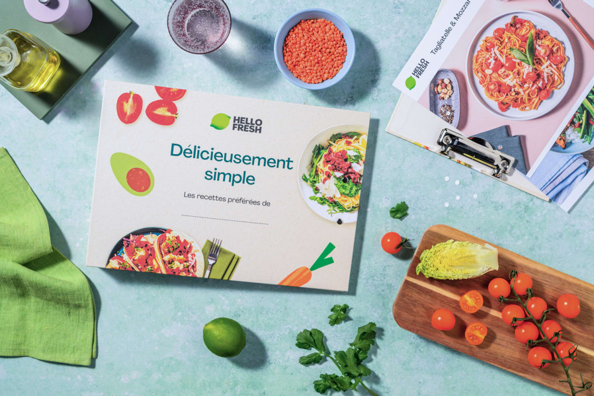 Classeur de recettes avec perforatrice