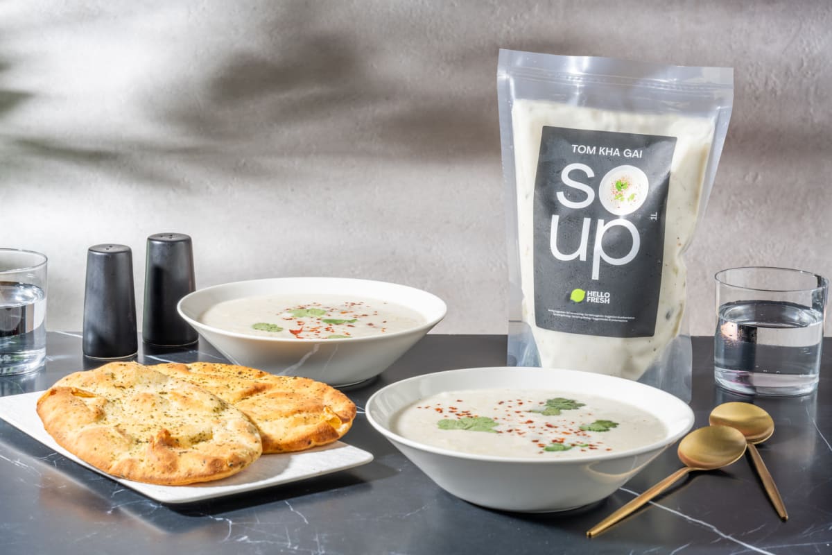 Thai Coconut Chicken Soup with naan
