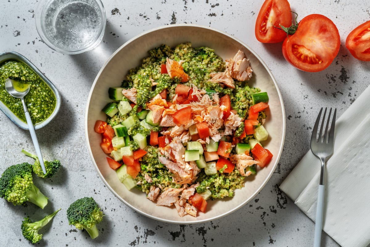 Bowl de boulgour et miettes de saumon fumé