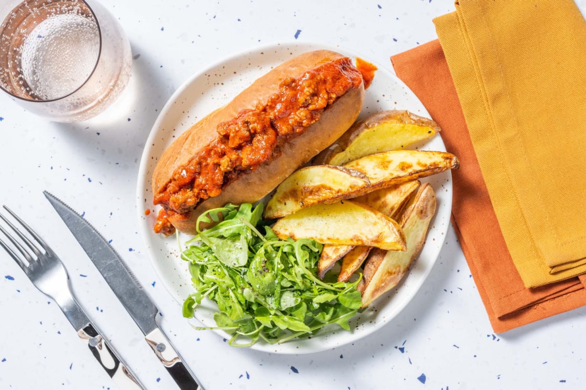 Chipotle Beef Chilli in a Bun and Wedges