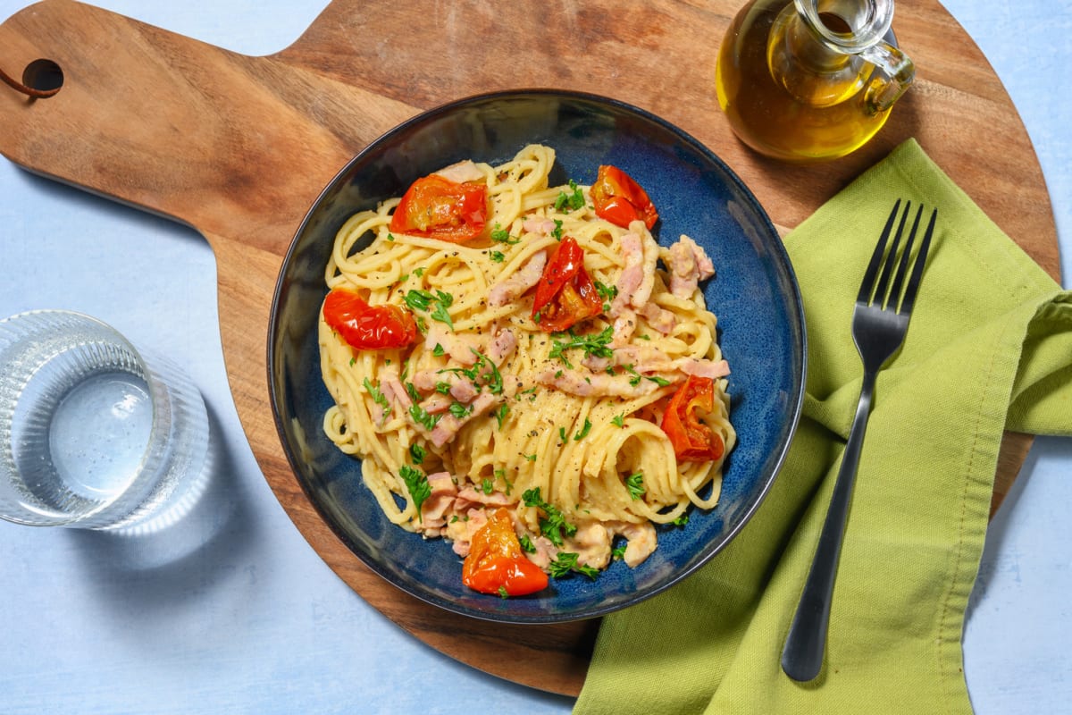 Spaghetti in crema di ceci e guanciale dorato