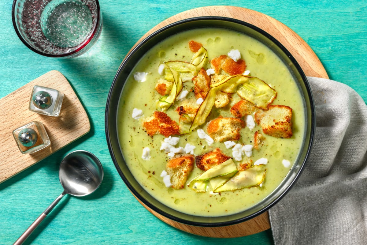 Courgette and Pesto Soup