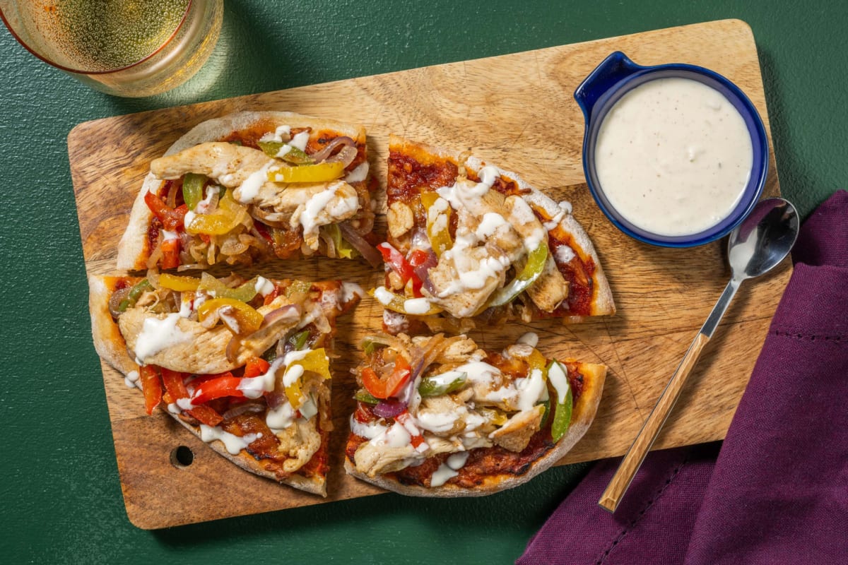 Schawarma-Style Hähnchen Pizza mit Paprika