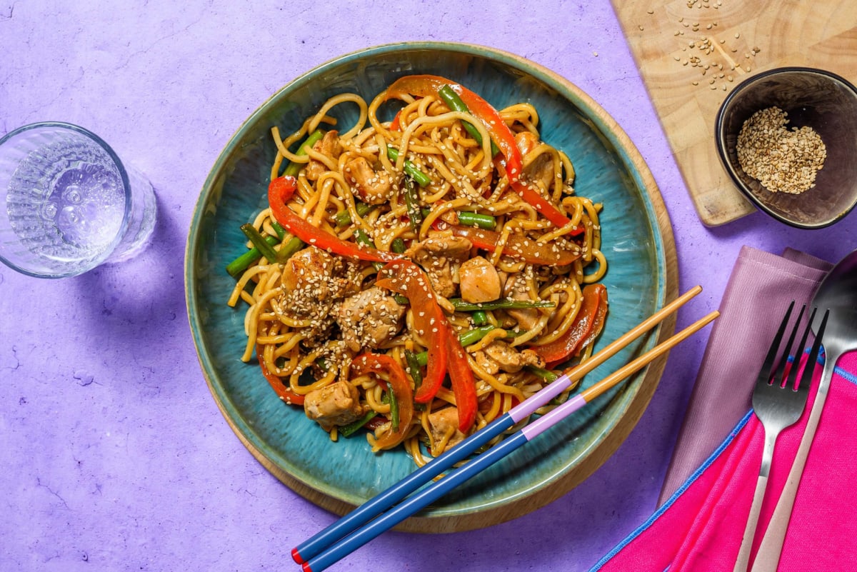 Shanghai Style Hoisin Chicken Noodles