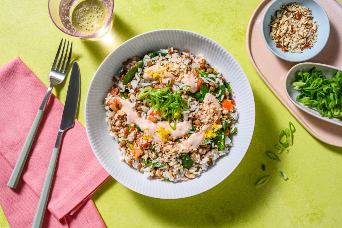 Ensalada de lentejas y arroz con avellanas