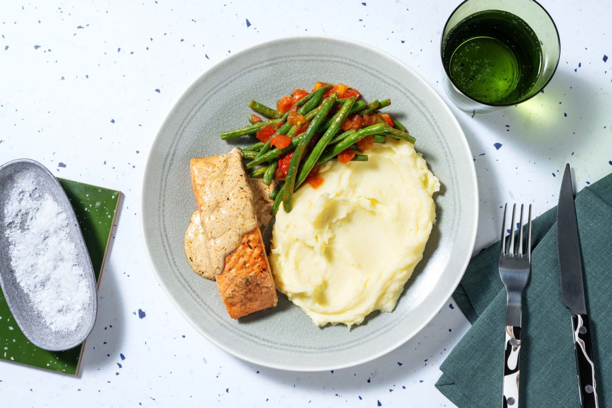 Creamy paprika salmon