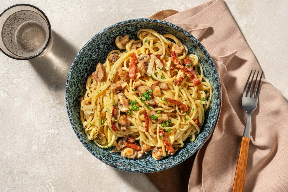 Linguine en sauce crémeuse aux champignons et lardons