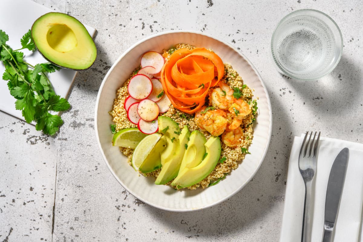 Poke bowl : quinoa, crevettes & avocat