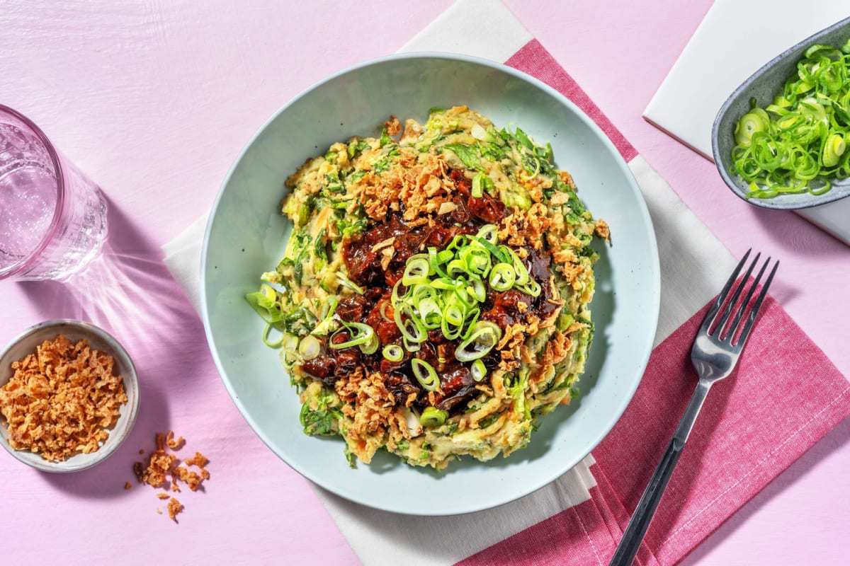 Koreaanse stamppot met sticky vegetarische runderstukjes