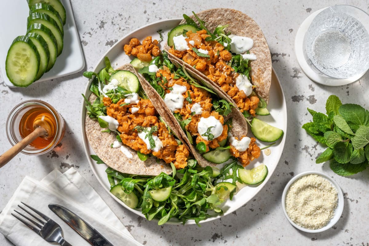 Wraps aux pois-chiches crémeux en sauce au yaourt