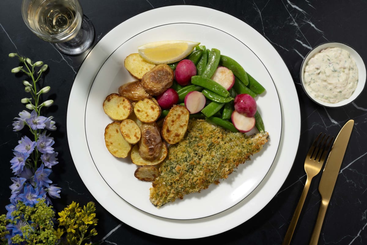 Dillpanert dorade og tartarsaus