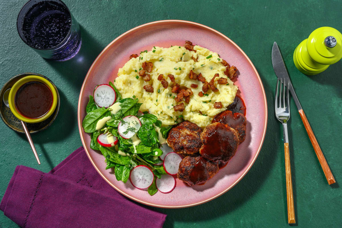 Danske frikadeller i brun saus