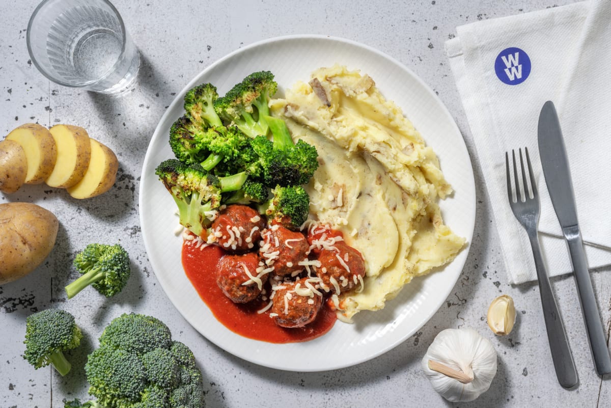 Beef Meatballs in Cajun Tomato Sauce