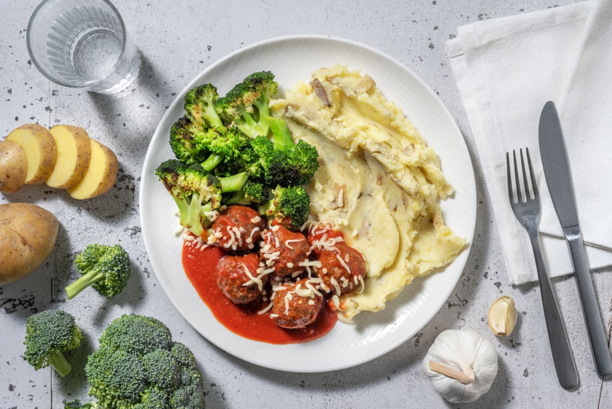 Beef Meatballs in Cajun Tomato Sauce