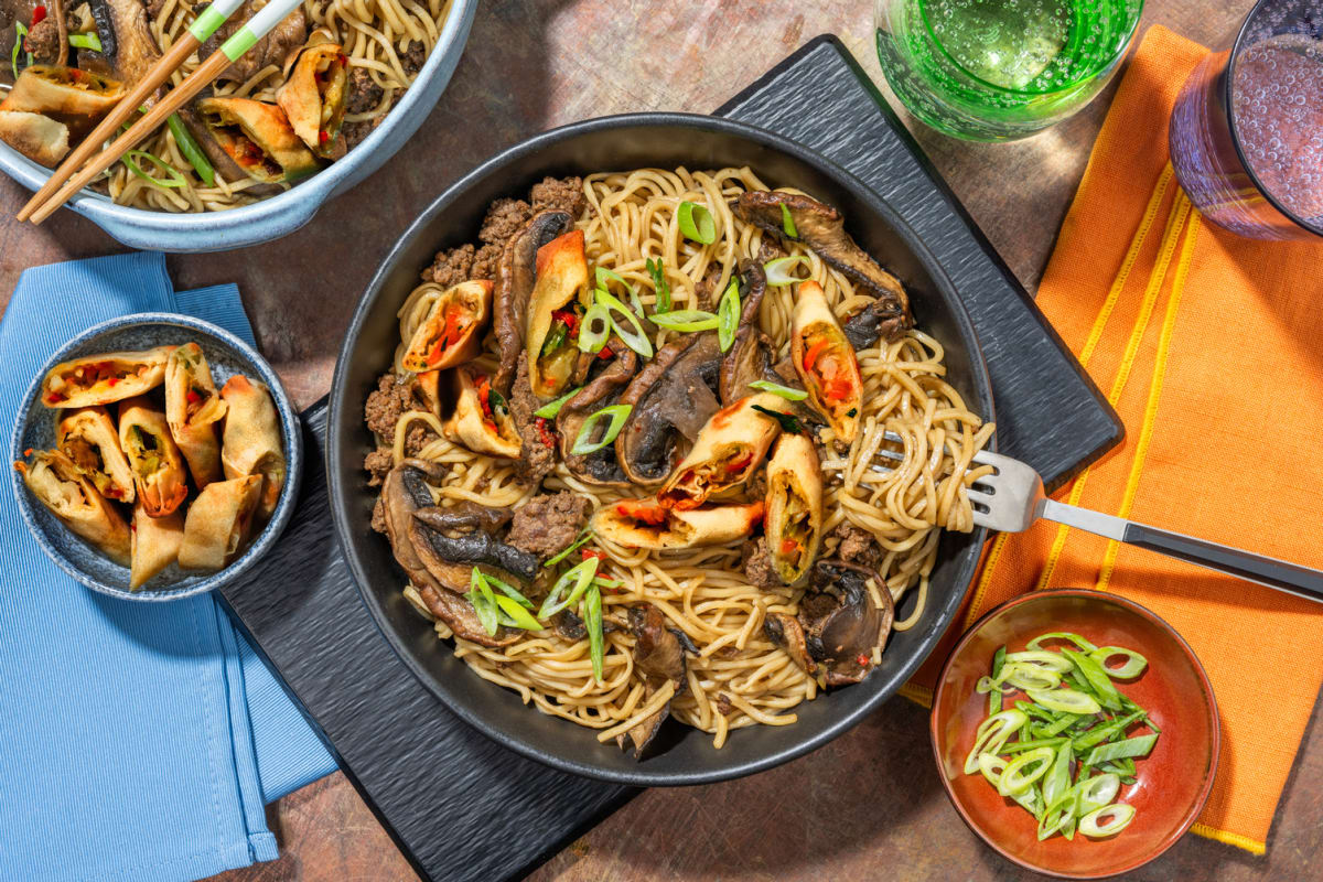 Bak Chor Mee : nouilles, porc & nems poulet