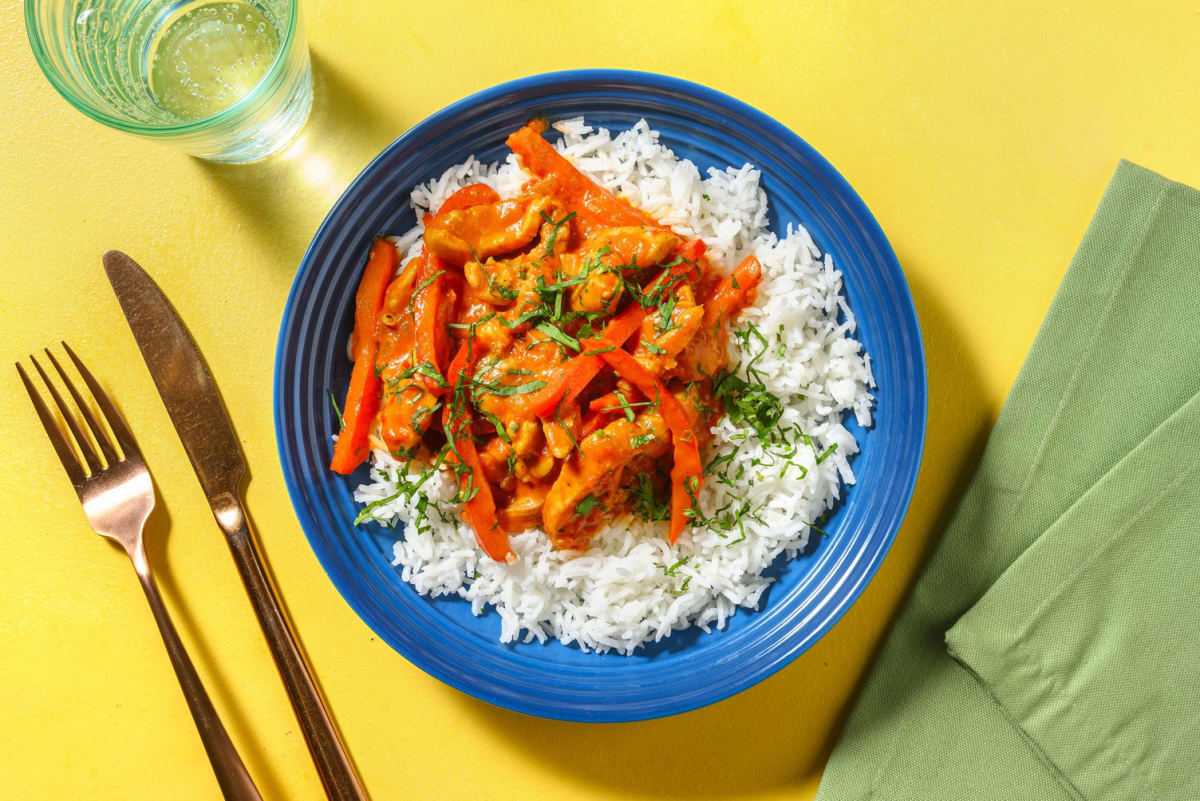Curry de poulet en sauce au lait de coco relevée