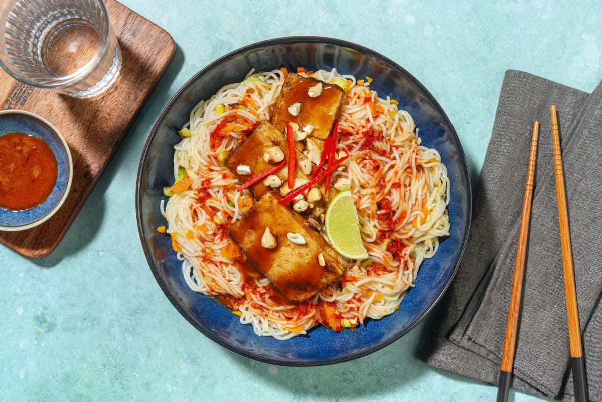 Bún Vit! Nudelsalat mit knusprigem Tofu