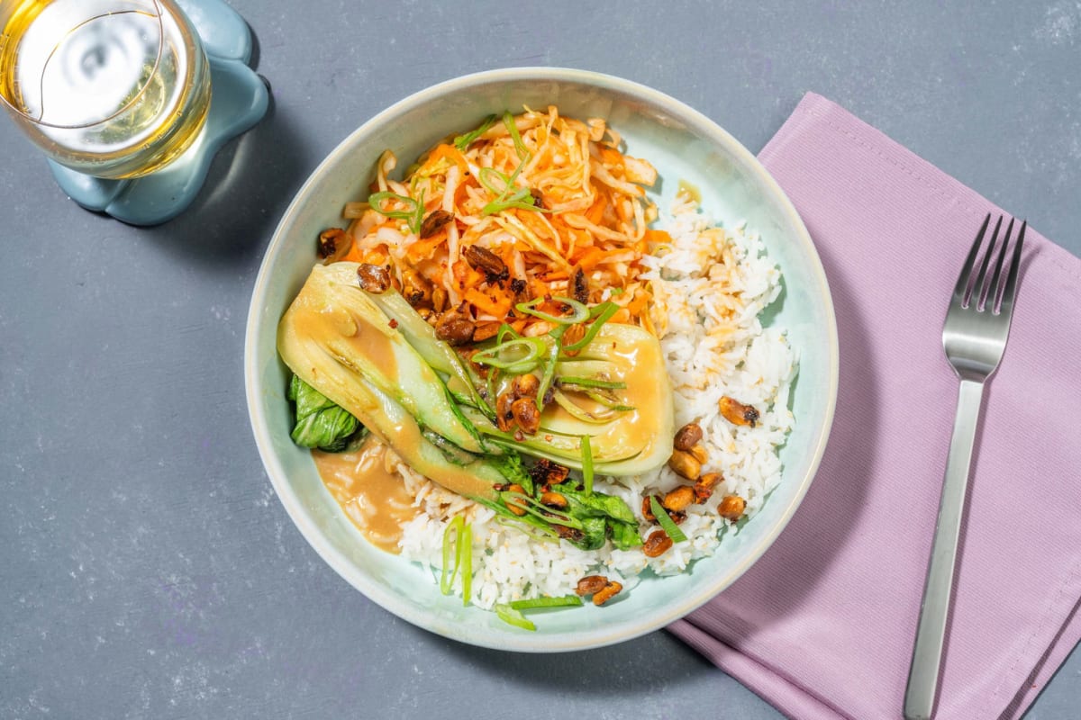 Koreanischer scharfer Gochujang Kohl auf Sesam-Reis
