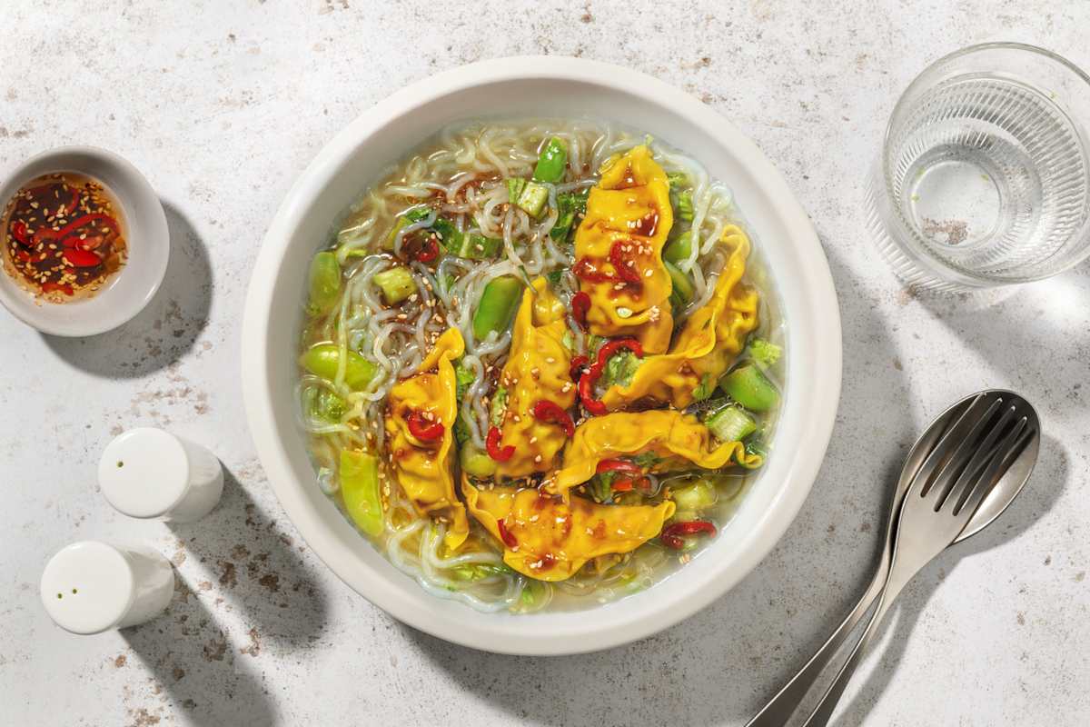 Presto Veggie Gyoza & Noodle Soup