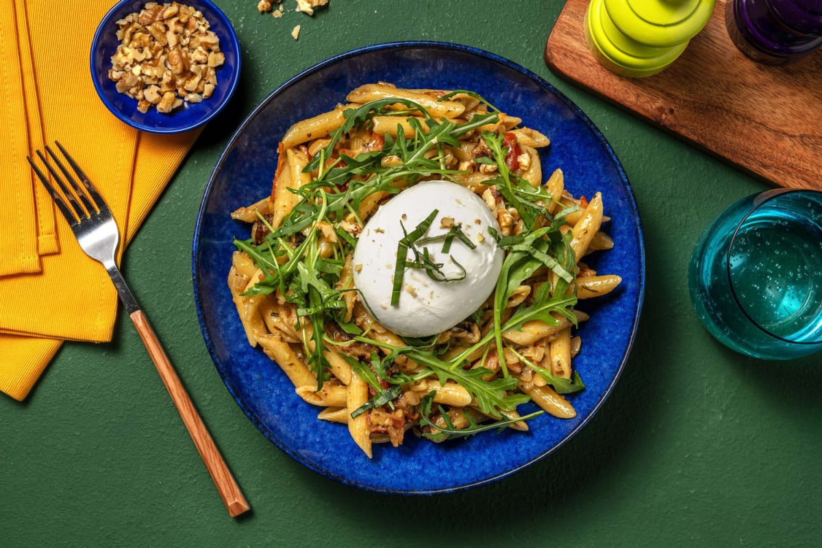 Penne met burrata, walnoten en basilicumcrème