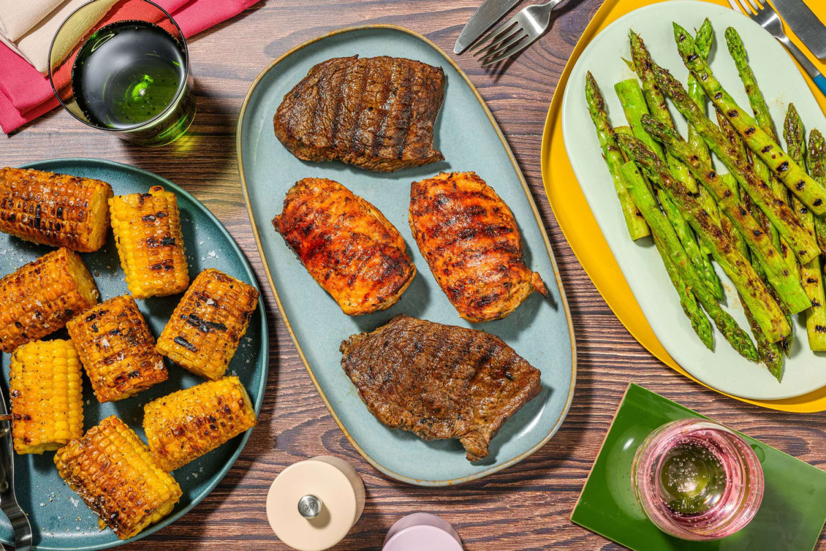 Repas-grillade de steak de bœuf et de poulet