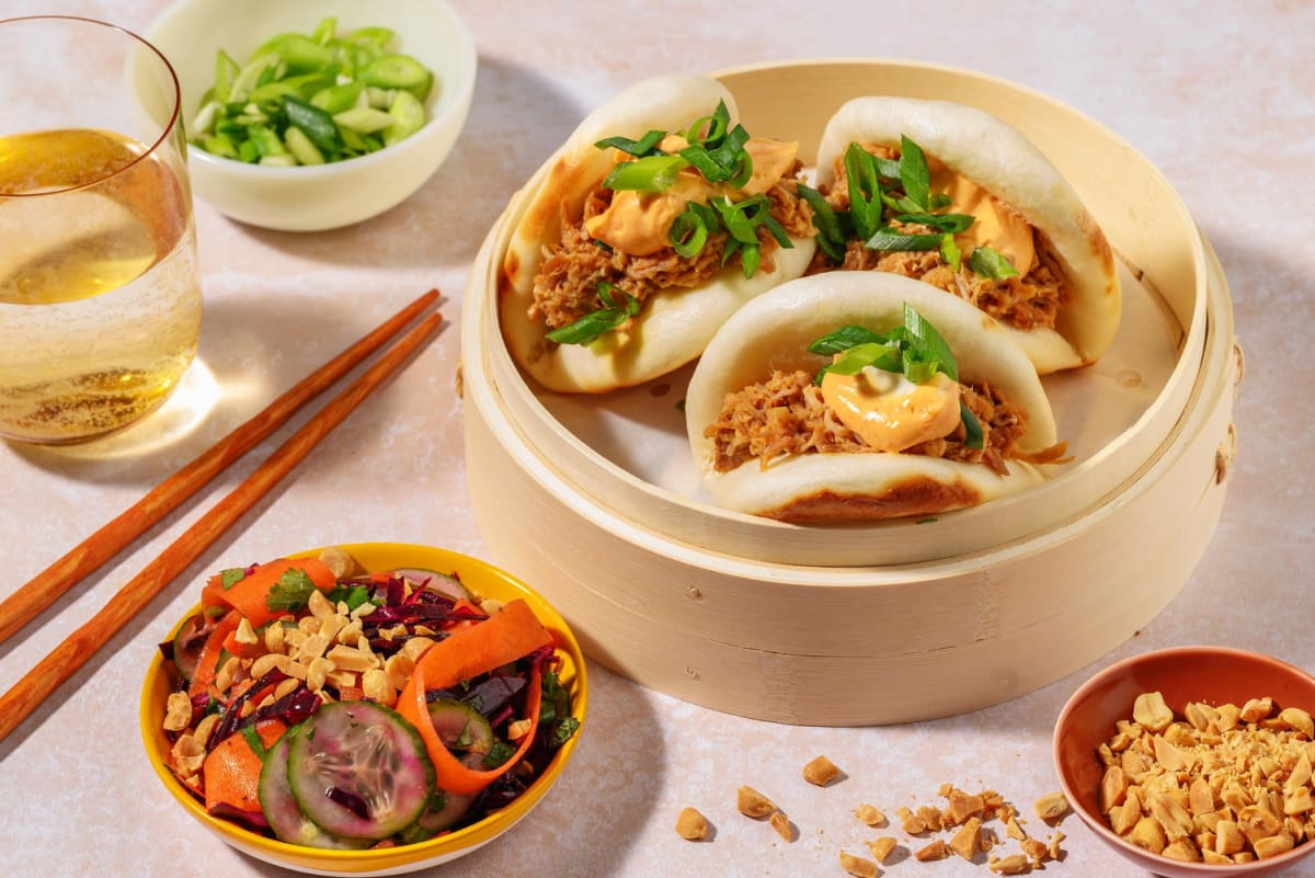Thai-inspireret bao-boller med pulled pork 