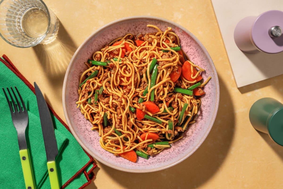 Sriracha Bulgogi Veggie Mince Noodles