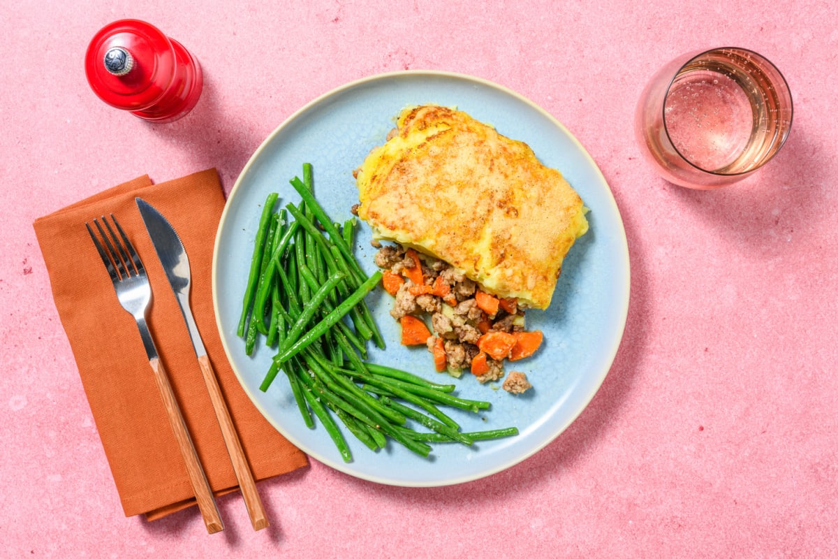 Pork and Cheesy Mash Pie 