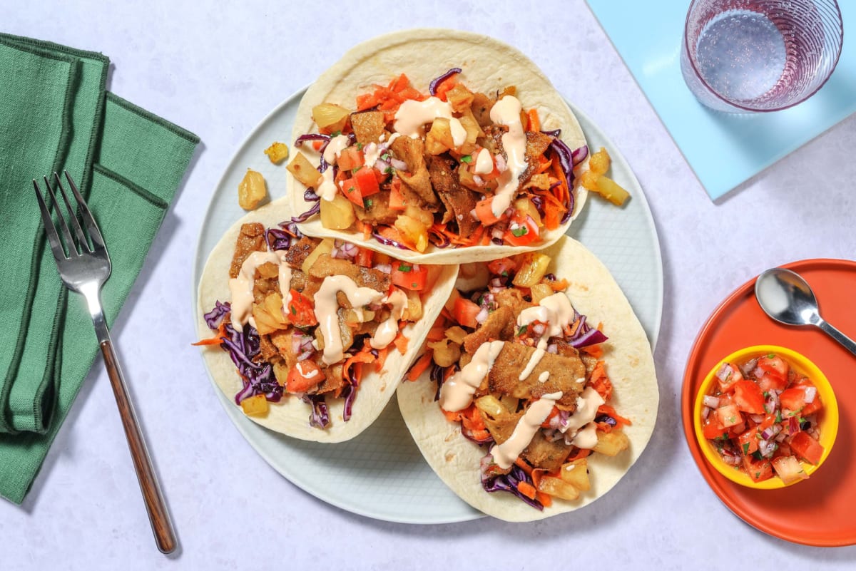 Taco med vegetarstrimler og brunet ananas