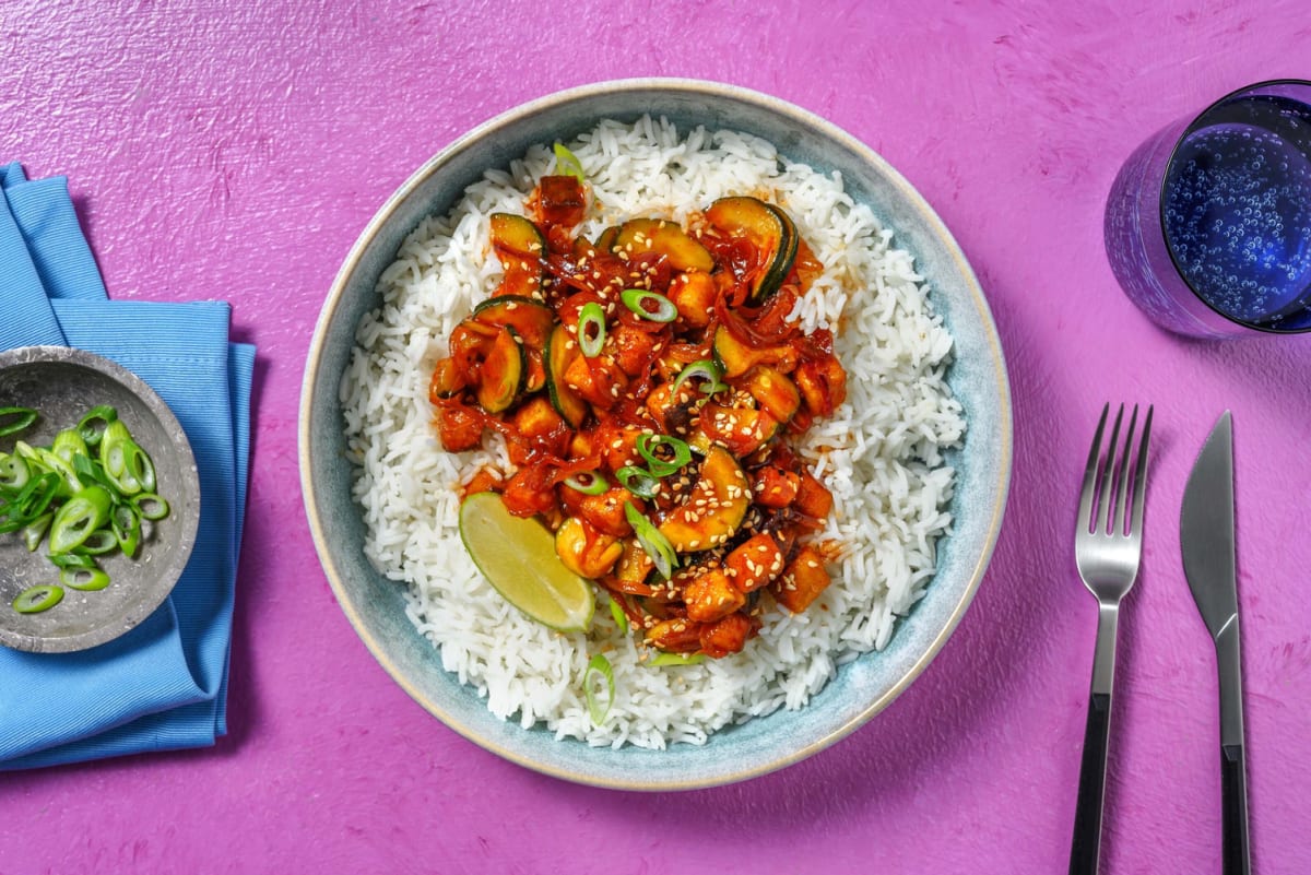 BBQ-Räuchertofu mit Zucchinigemüse 