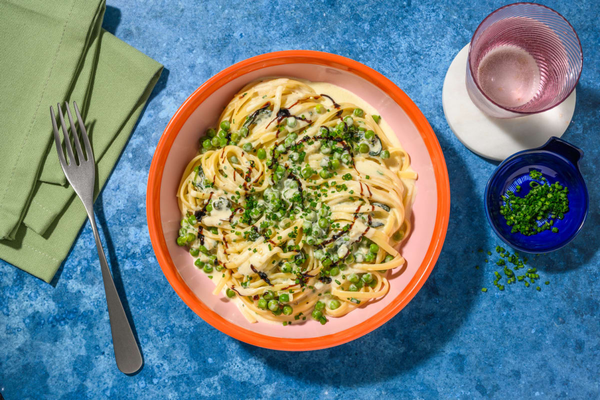 Cheesy Alfredo Style Veggie Linguine