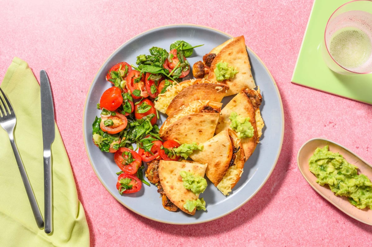 Quesadillas au fromage à base de plantes et aux champignons