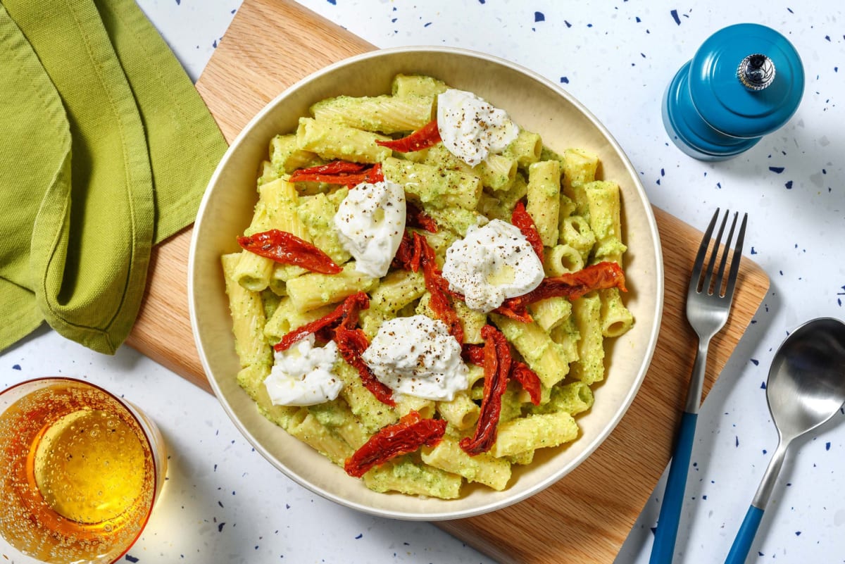 Tortiglioni in crema di zucchine e burrata