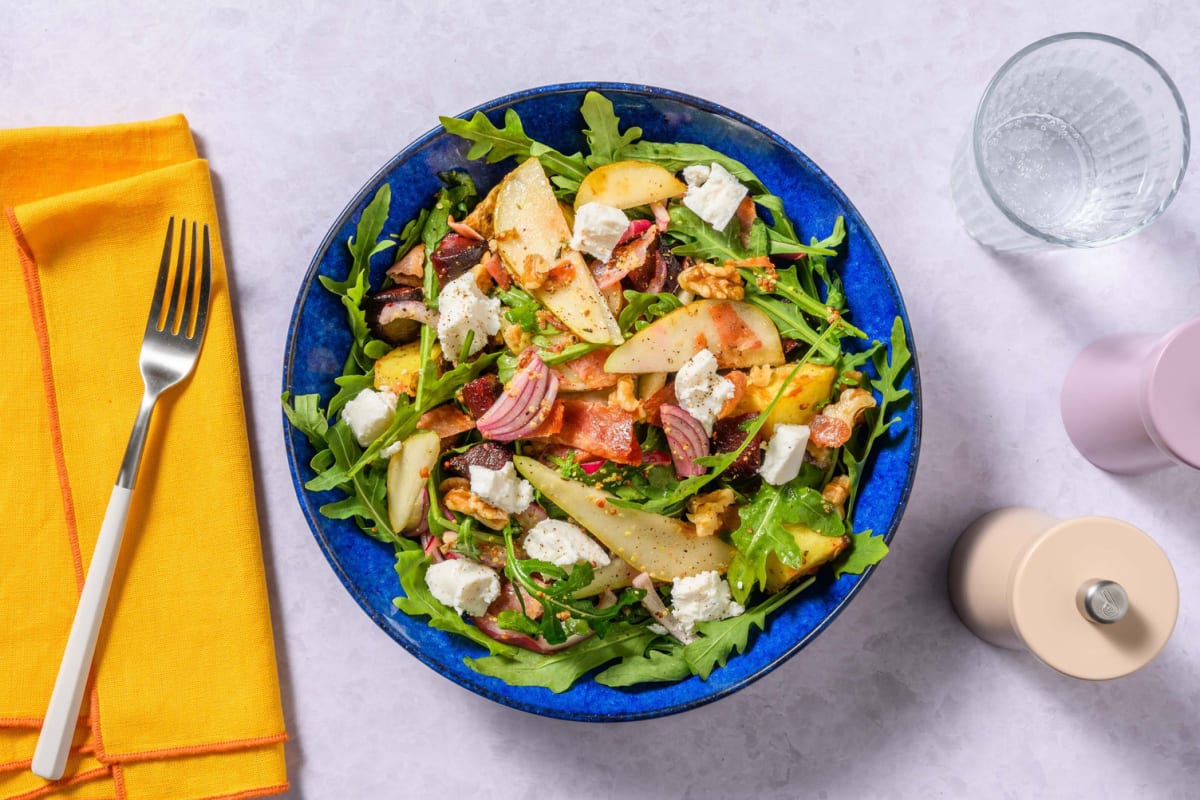Bacon and goats cheese salad