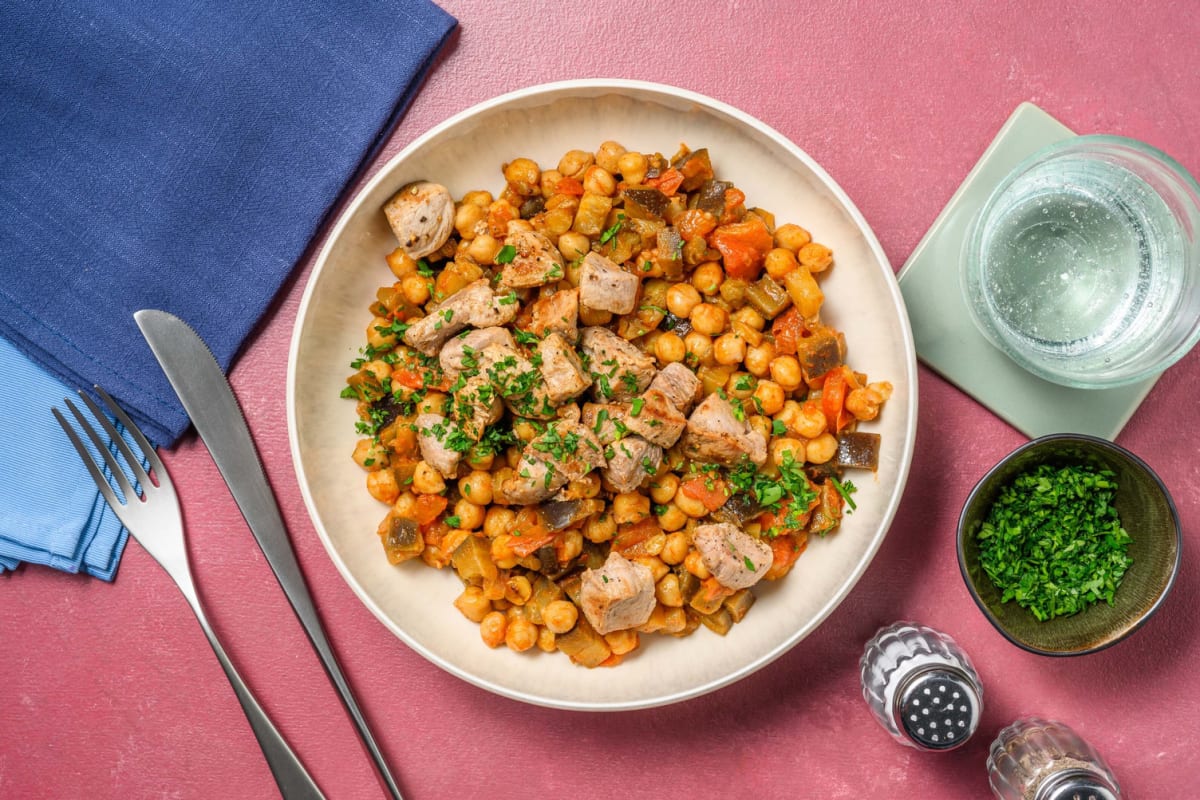 Gulash express di vitello, melanzane e ceci